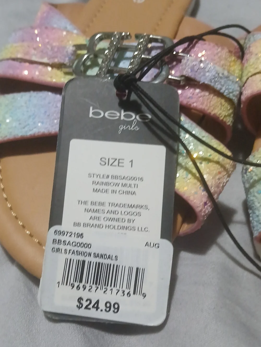 CLOSET CLEAROUT                                     🆕️2pairs Bebe Girls Sandals